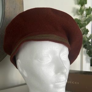 Parkhurst Beret Made In Canada Pure Virgin Wool